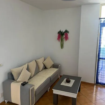Hostel Golem Beach Apartament Golem (Tirana)
